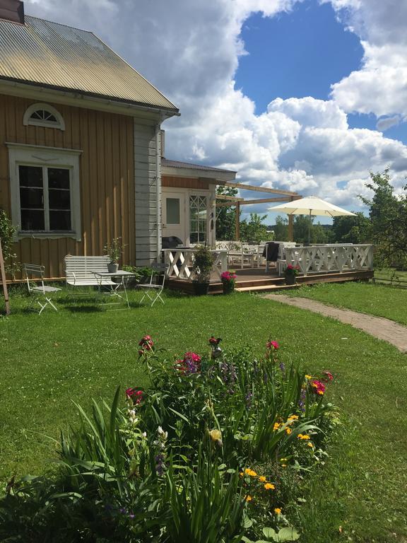 Tukkilan Tila Bed & Breakfast Porvoo Exterior photo
